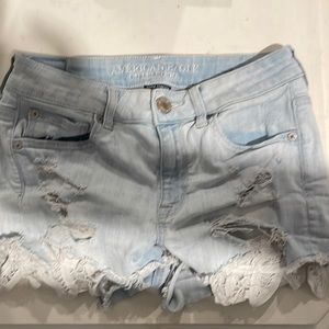 American eagle super stretch light denim shorts with lace